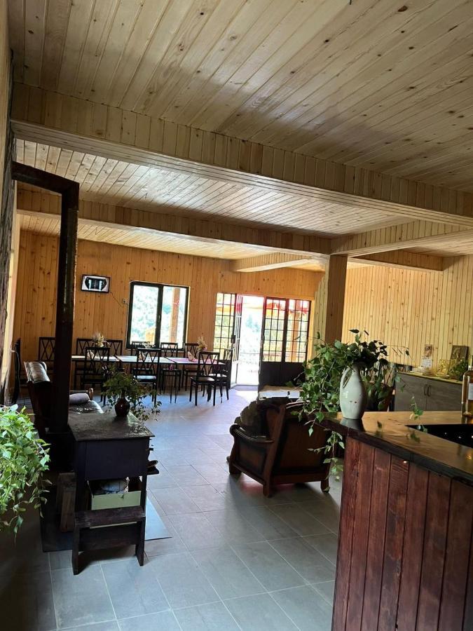Gaul Gavkhe Hotel 乌树故里 外观 照片
